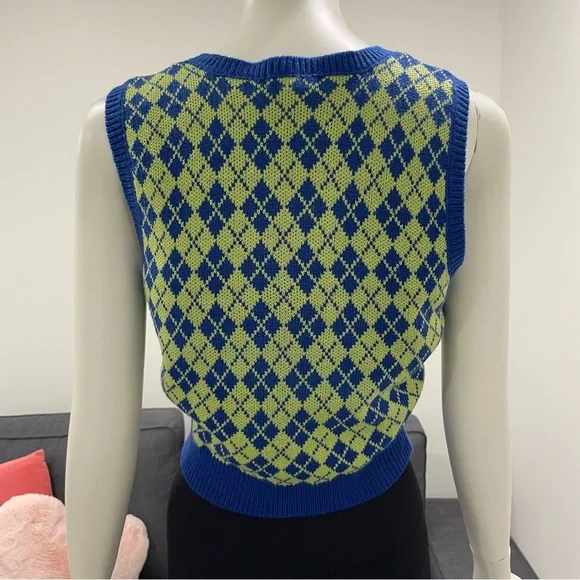 NWT UK2LA Vest Size Large V-Neck Cropped Argyle Print Preppy Tennis Golf - Picture 4 of 14